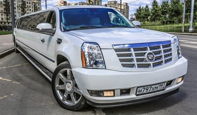 Cadillac Escalade Premium — wynajem limuzyny Warszawa — zdjęcie 3
